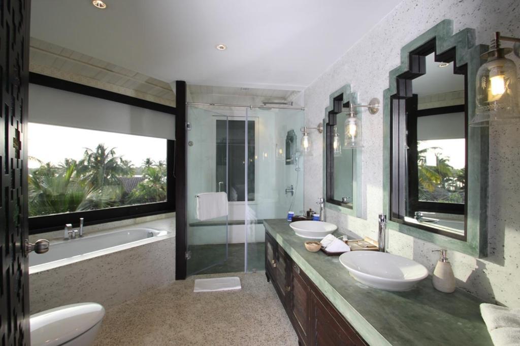 Plumeria Lake Resort & Spa Vayalar Bagian luar foto