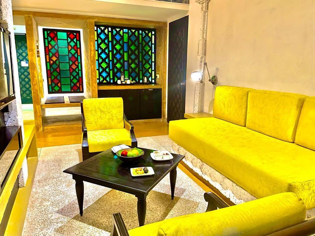 Plumeria Lake Resort & Spa Vayalar Bagian luar foto